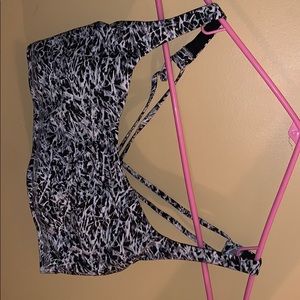 Lightly worn lululemon sports bra